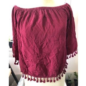 OFF THE SHOULDER RED LONG SLEEVE